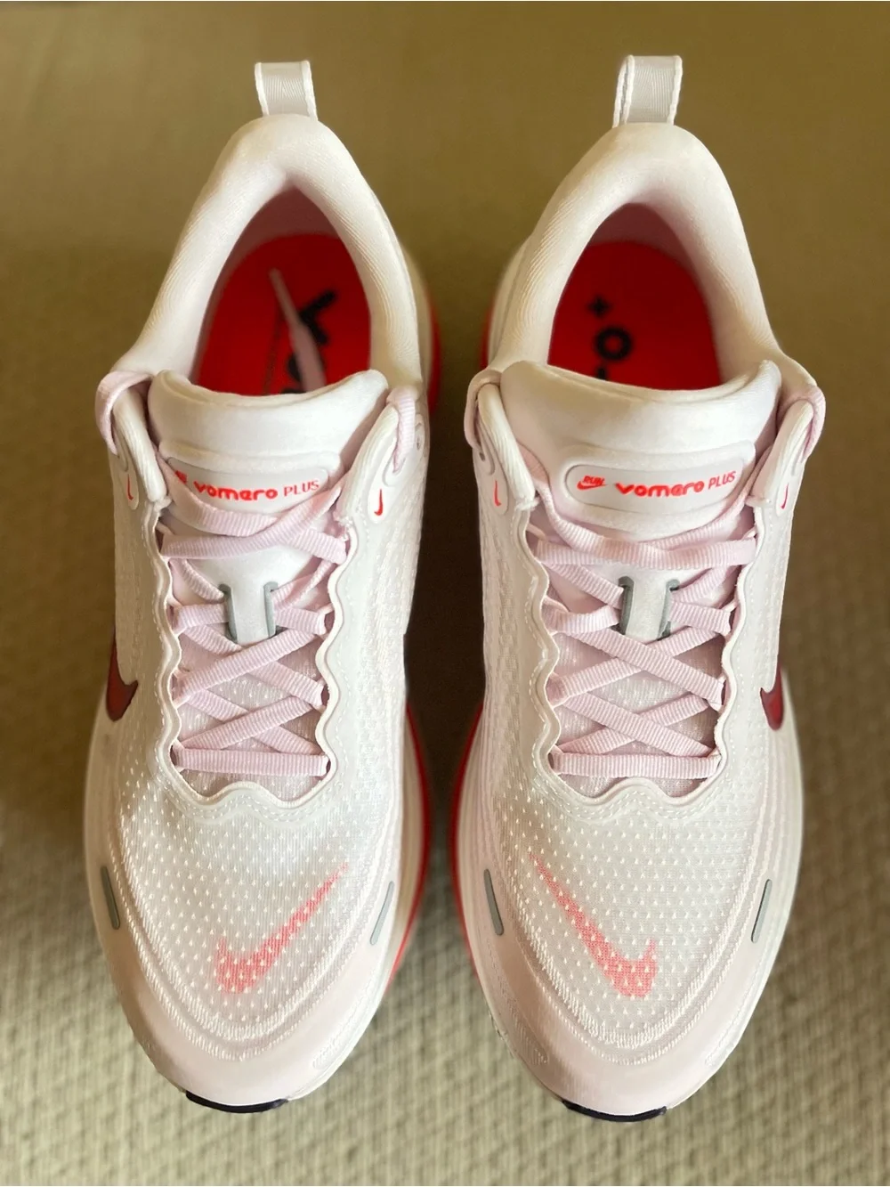Size 10 - Nike Vomero Plus Running Shoes Pearl Pink Team Crimson Women’s